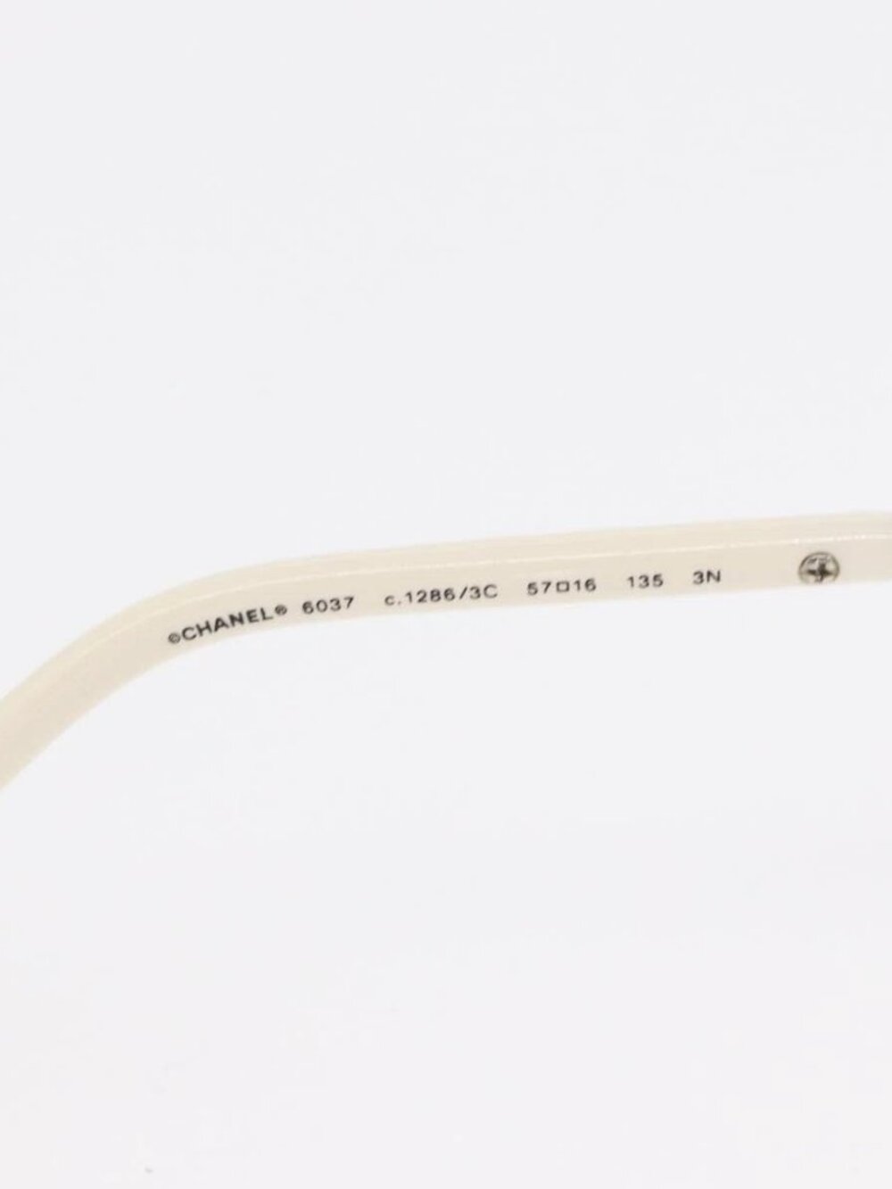 CHANEL Sunglasses plastic White CC Auth BA9081 - Picture 10 of 11
